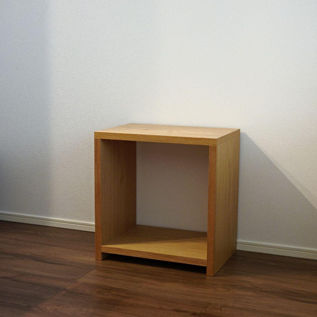 便利なオープンシェルフ　ナラ材突板合板