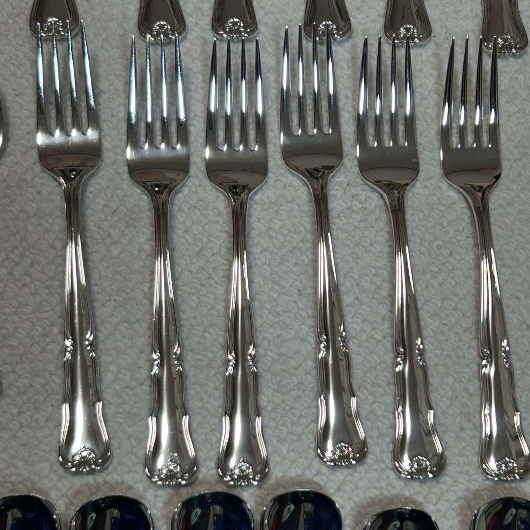 新品未使用品　WAKO　銀座和光　銀仕上げ　カトラリーセット　11種類　41本