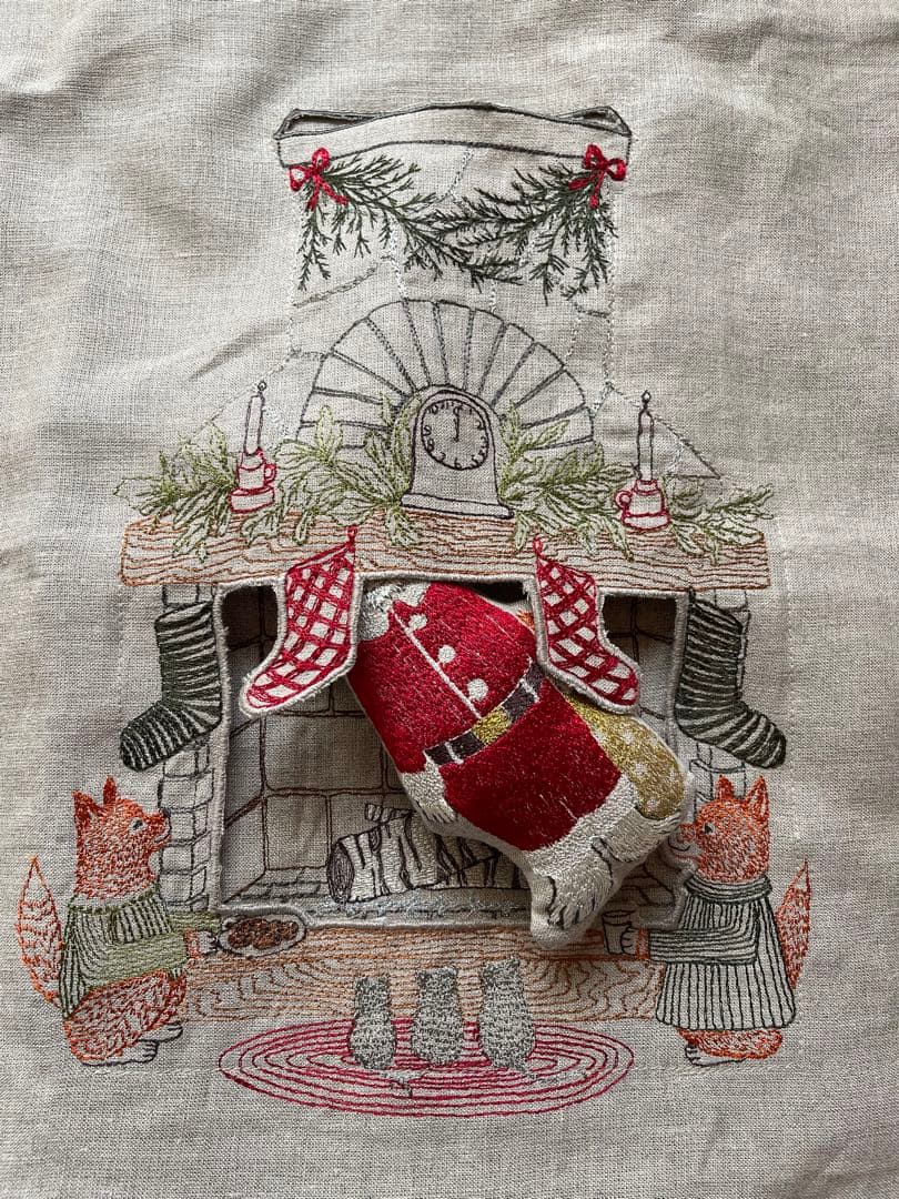 新品　コーラル&タスク　50cm角クッションカバー　クリスマス