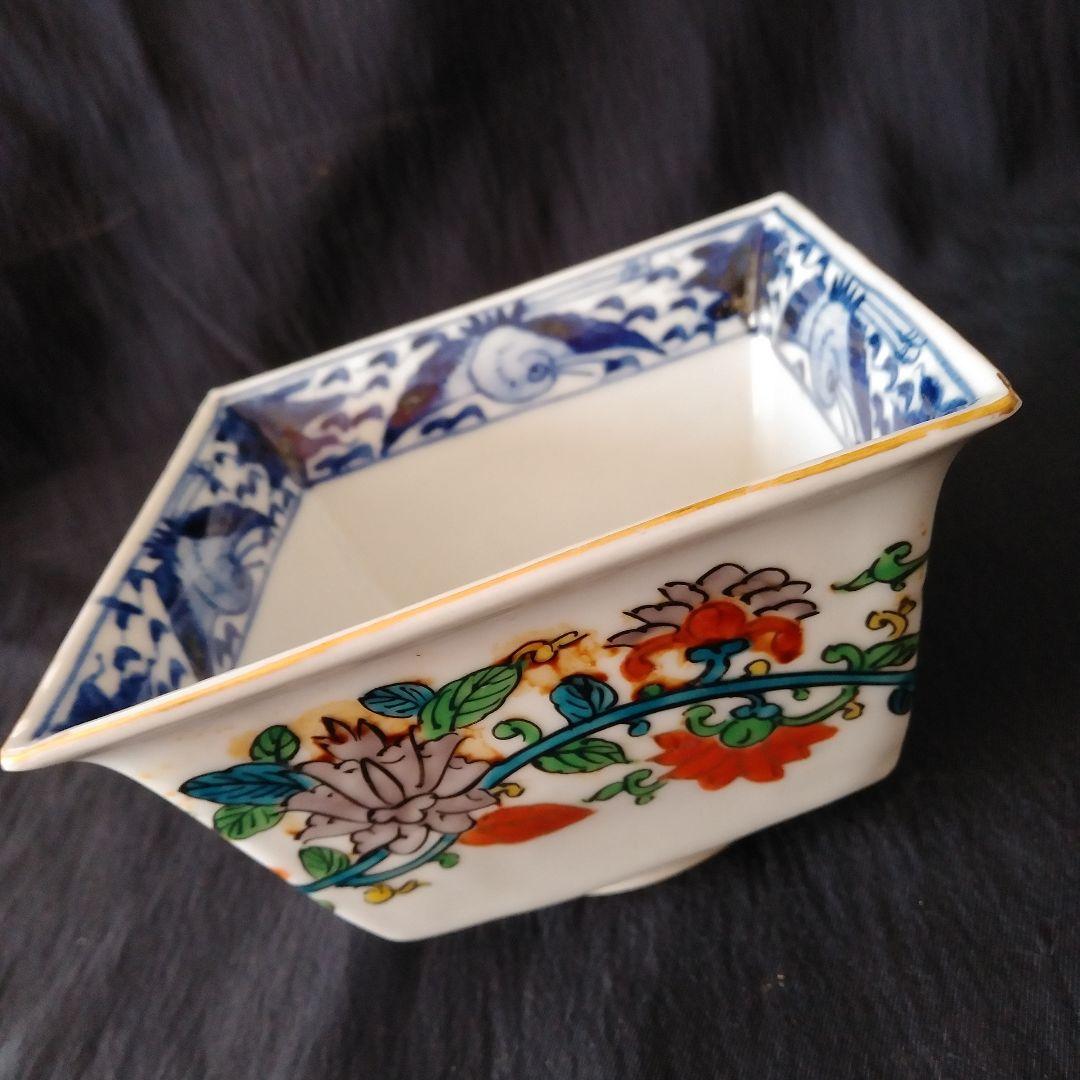 「縁反(ふちぞ)りのおしゃれ感！」古伊万里 色絵向付 4客セット 骨董アンティー