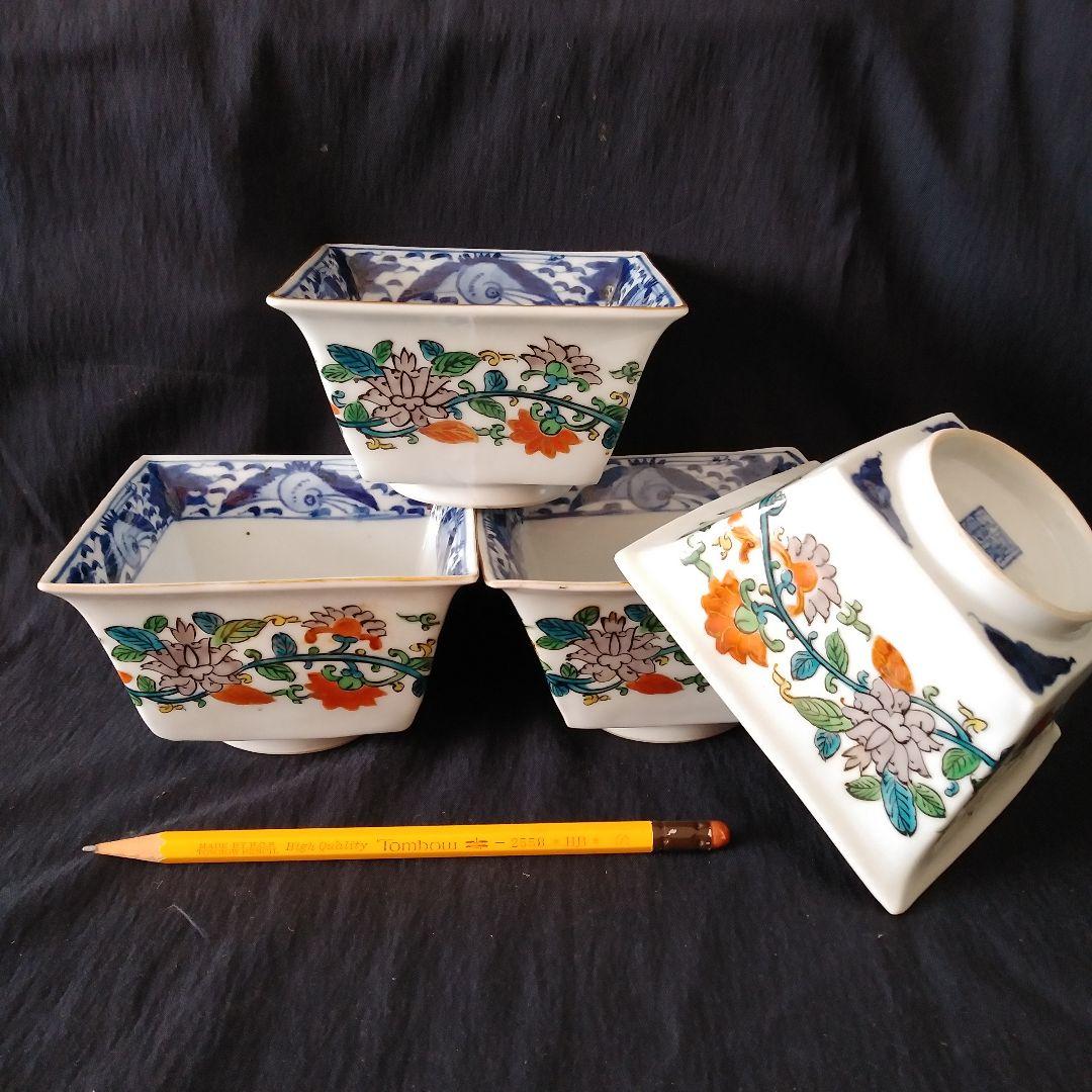 「縁反(ふちぞ)りのおしゃれ感！」古伊万里 色絵向付 4客セット 骨董アンティー