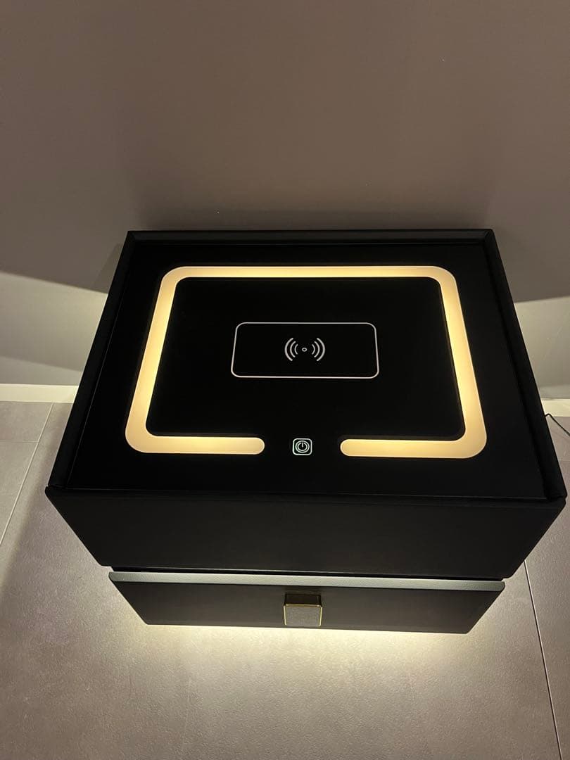 多機能ナイトテーブル　サイドテーブル