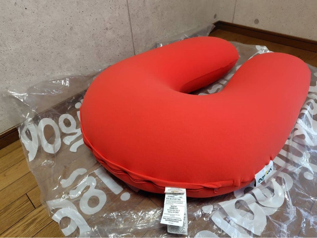 ​C069 Yogibo Support ヨギボー サポート U字 レッド