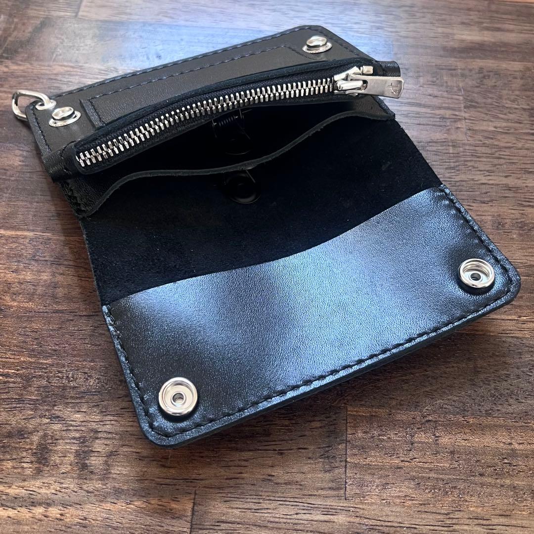 姫路レザー トラッカーウォレット ミドル 黒 クロコ型押し 『紙幣折ら