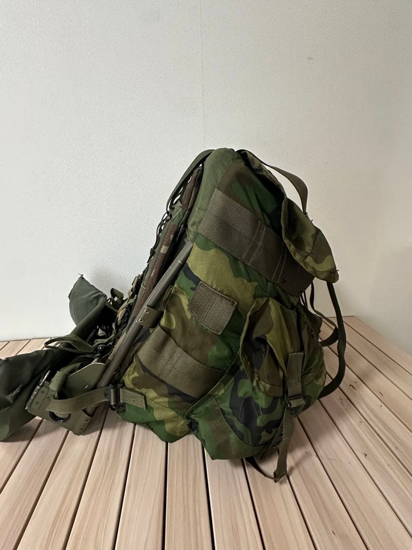 米軍実物　80年代　アリスパック　ミディアム　US ARMY