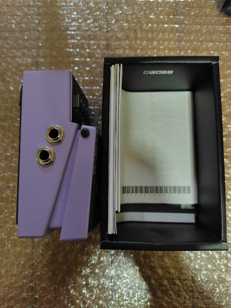 BOSS DC-2w ギターエフェクター 紫