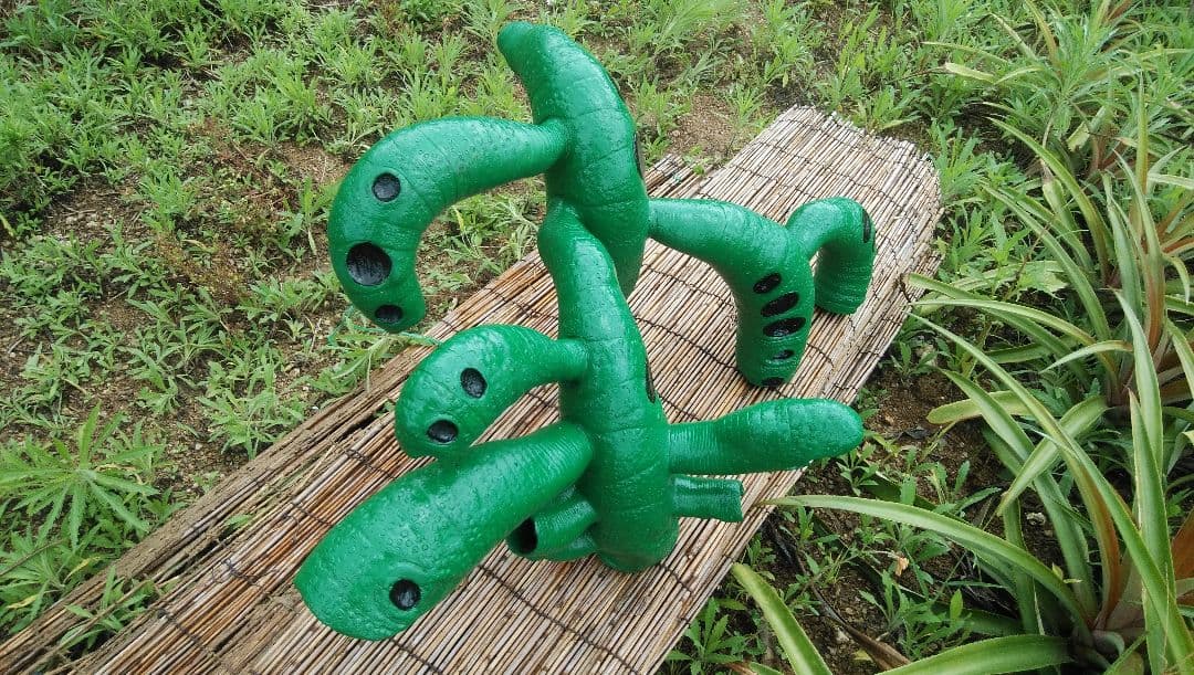 孟宗竹の置物（緑）　宇宙への幻想２