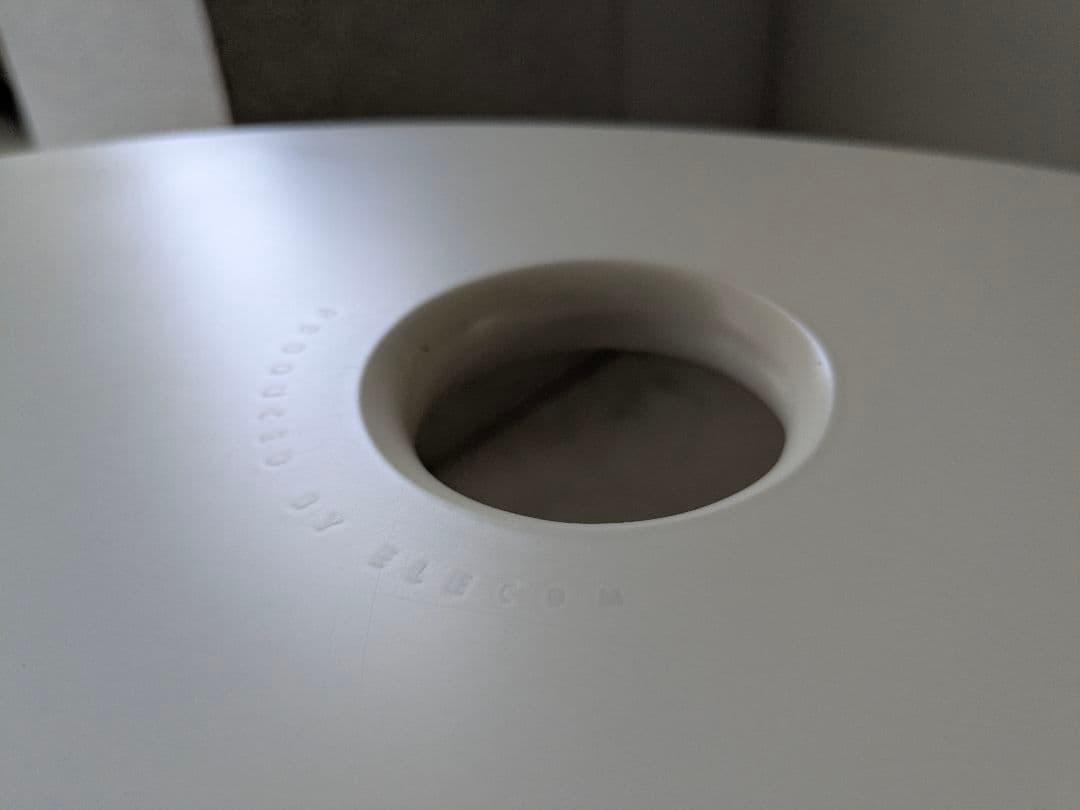 穴の空いたビーンテーブル ポストモダン スペースエイジ Y2K アノニマス