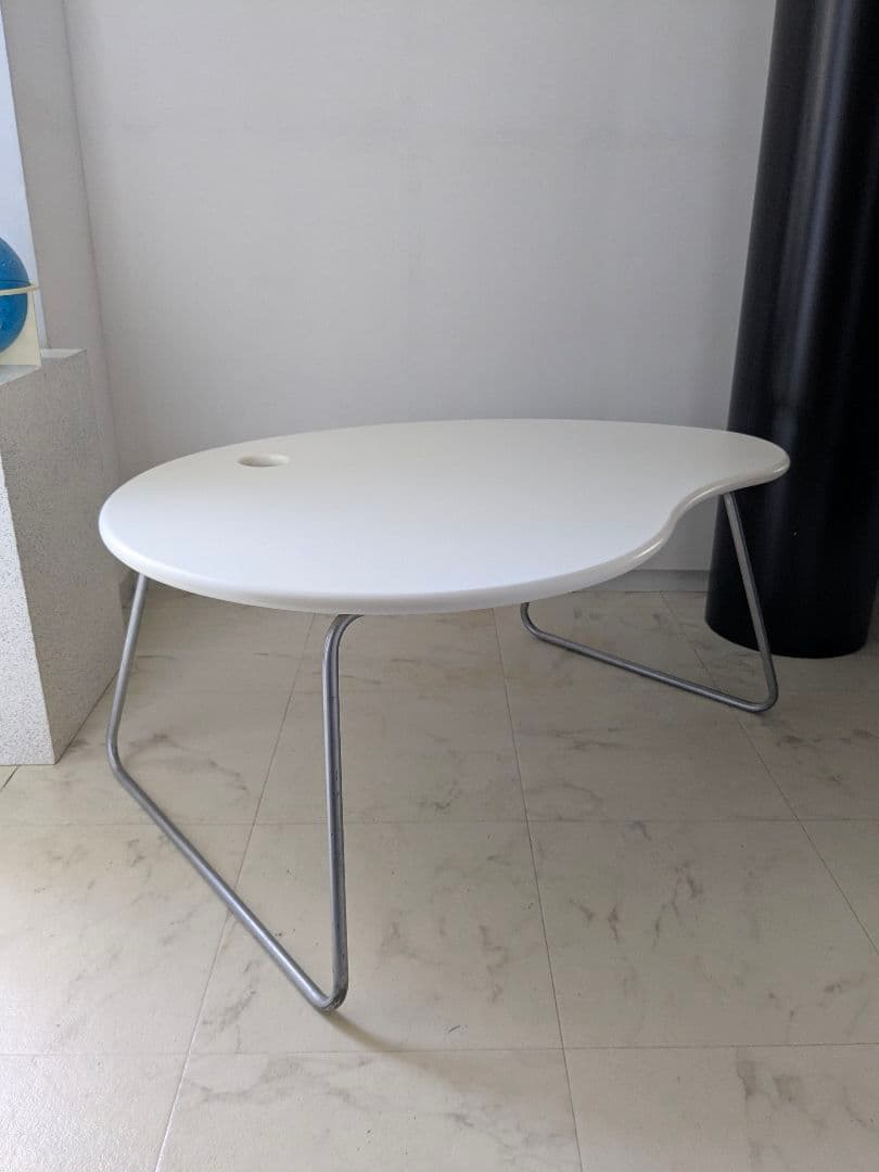 穴の空いたビーンテーブル ポストモダン スペースエイジ Y2K アノニマス