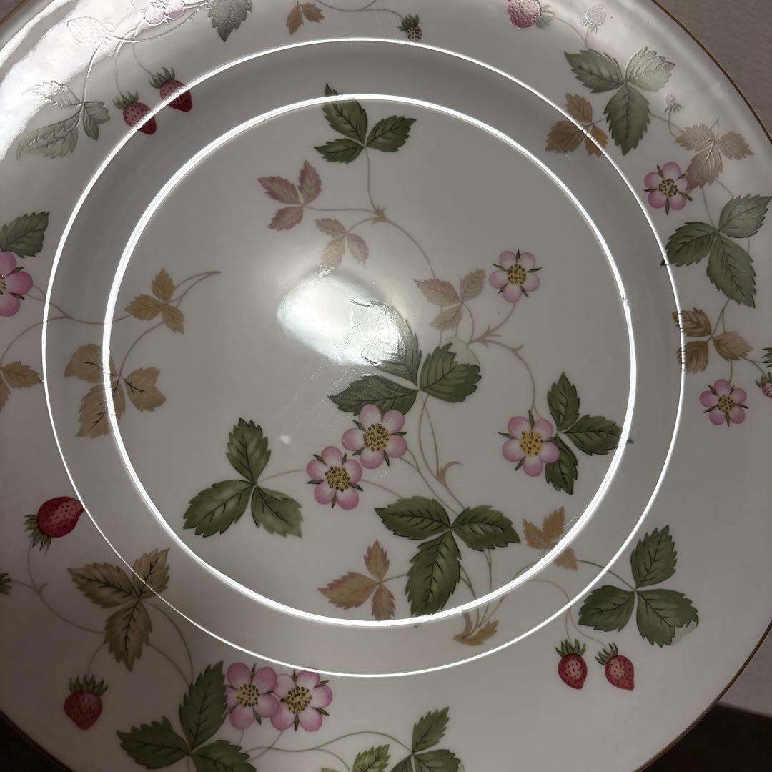 ウェッジウッド　ワイルドストロベリー　ディナープレート　27.5cm