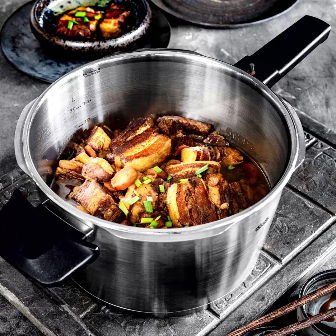 新品未使用　フィスラー　ステンレス圧力鍋　ビタクイックプレミアム　4.5L