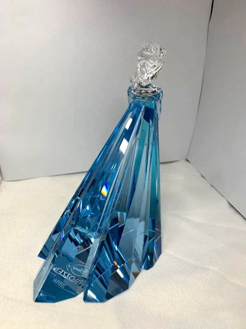 【希少】スワロフスキー エルサ 2016年度限定生産品　本体のみ（箱無し）