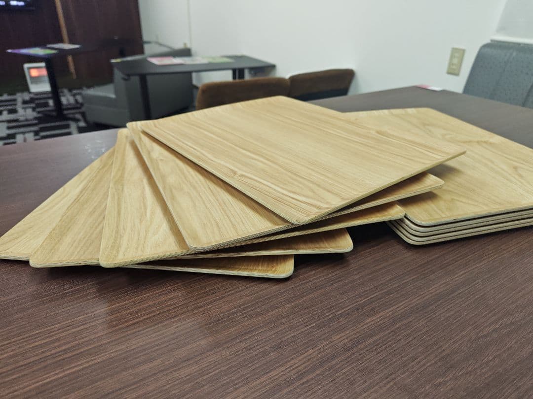 滑り止め付きトレイ10枚セット(未使用)