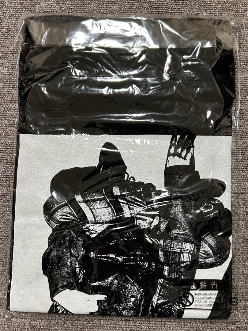 新品】BiSHモモコグミカンパニー TシャツXL - メルカリ