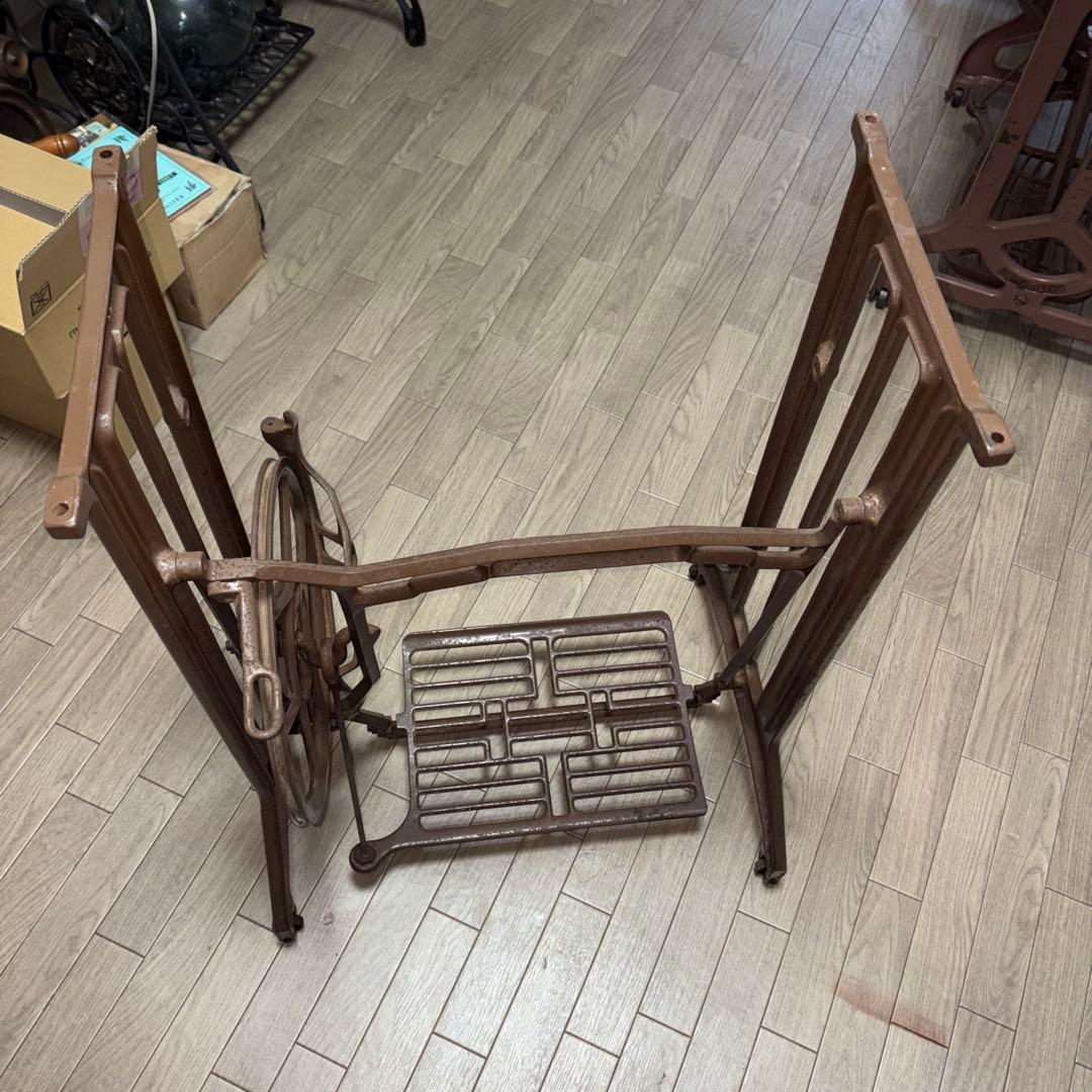 シ*ン様 トヨタ　レア　足踏みミシン　レトロ　アンティーク　引取り大歓迎　メルカ