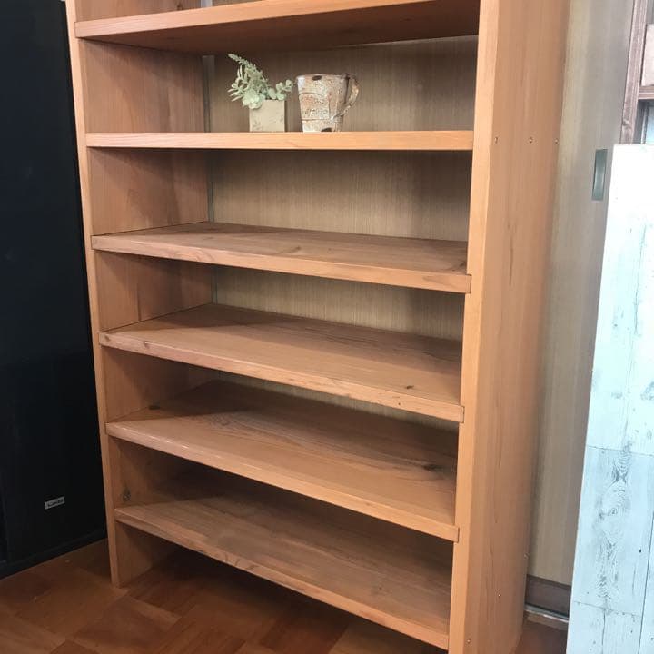 シューズ棚... 本棚... 飾り棚... 幅78高166.5奥行30