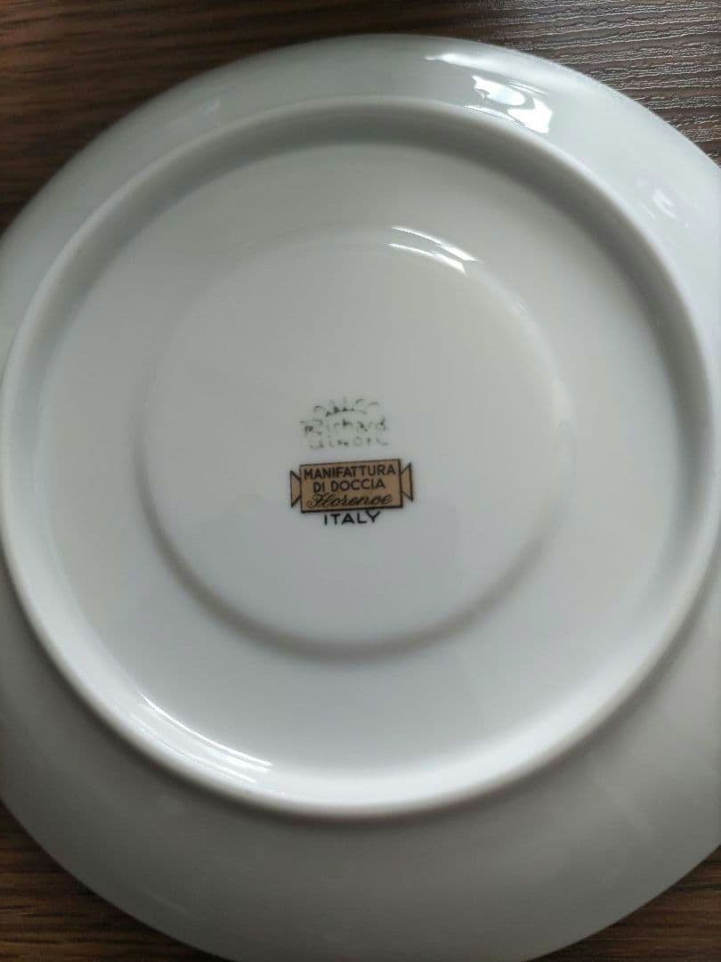 リチャードジノリ　カップ&ソーサーほか