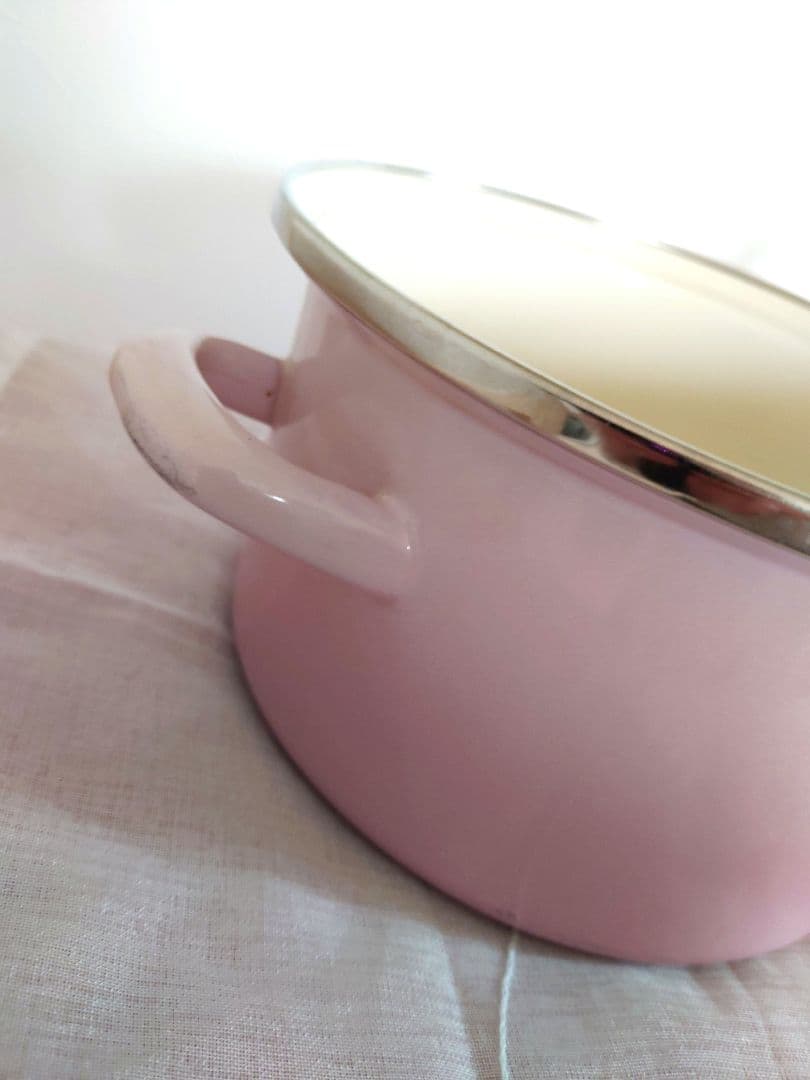 ル・クルーゼ(Le Creuset) キャセロール 20cm シェルピンク