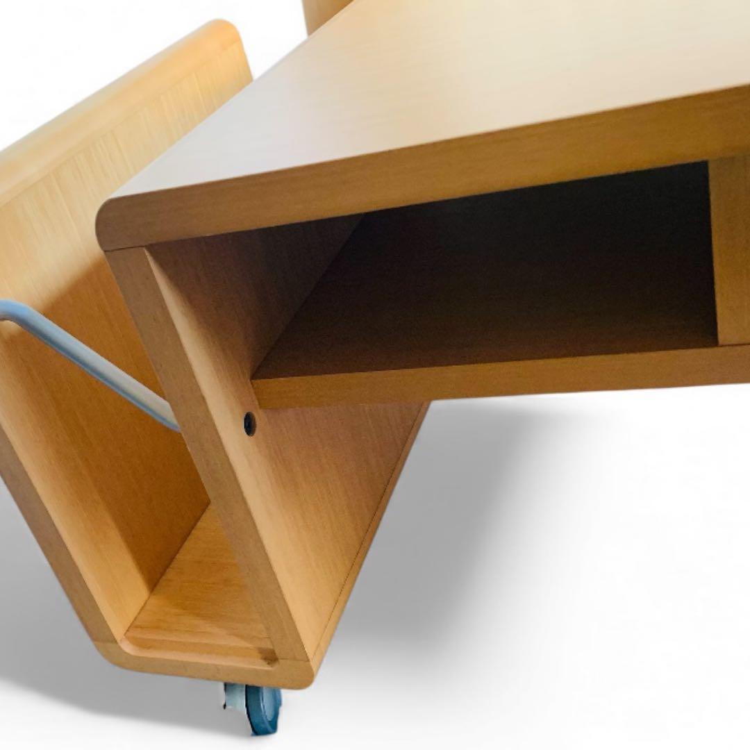 未使用級‼️カリモクセンターテーブル　コンセントキャスター付引き取りOK