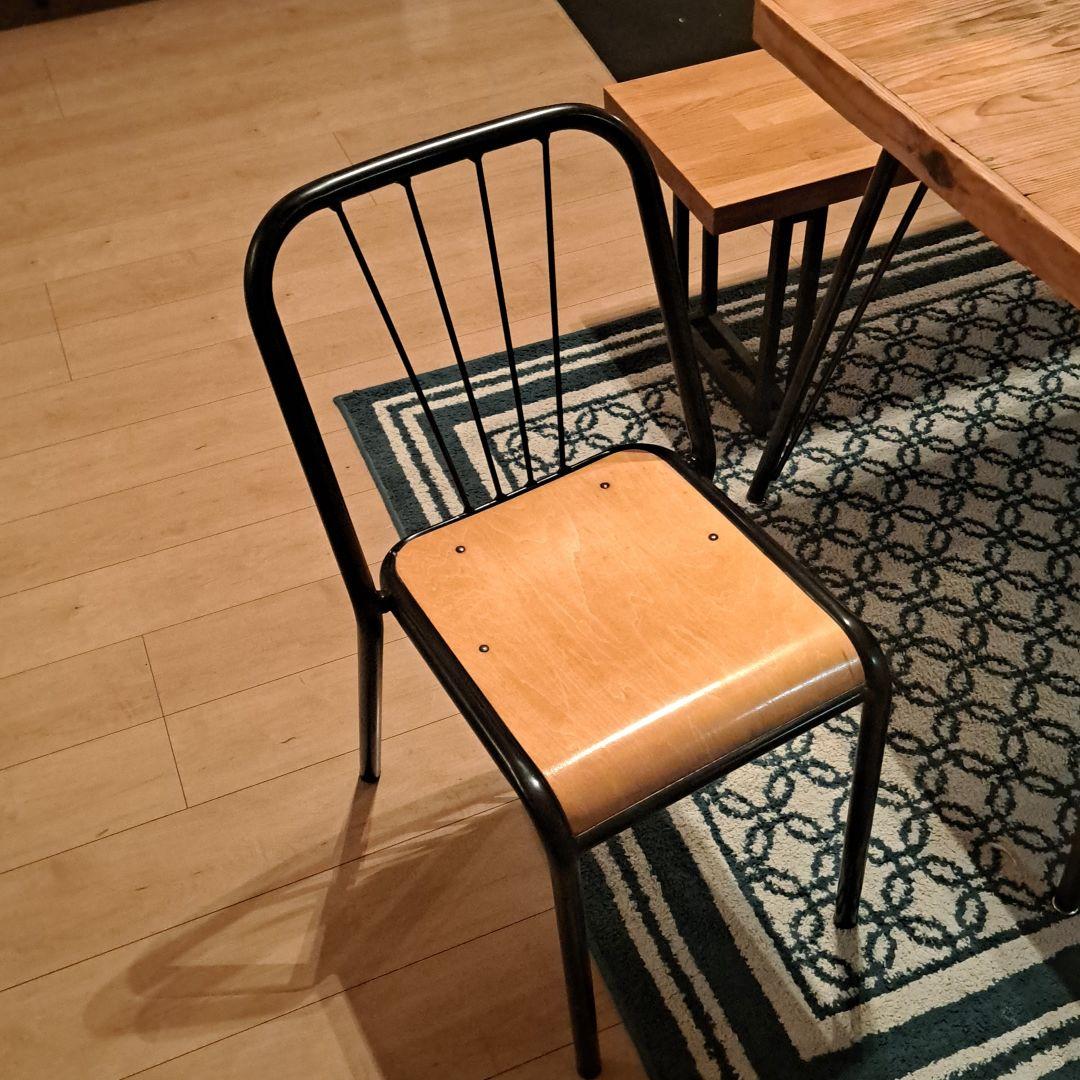 アイアンチェア