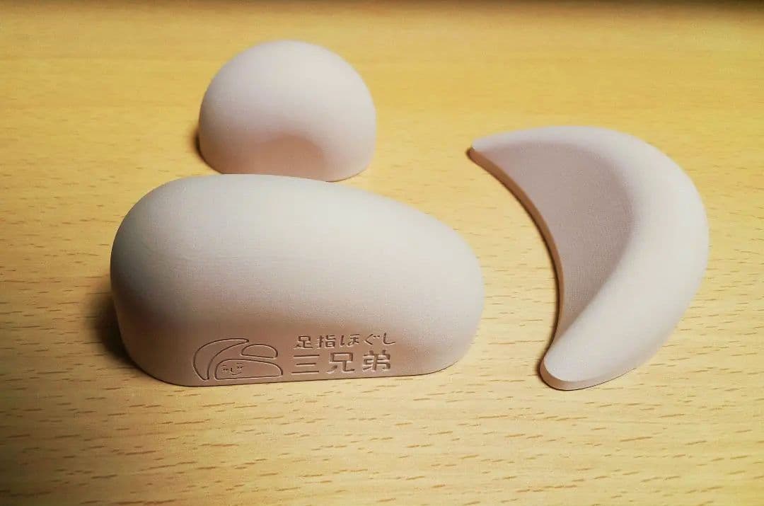 足指ほぐし三兄弟 - メルカリ