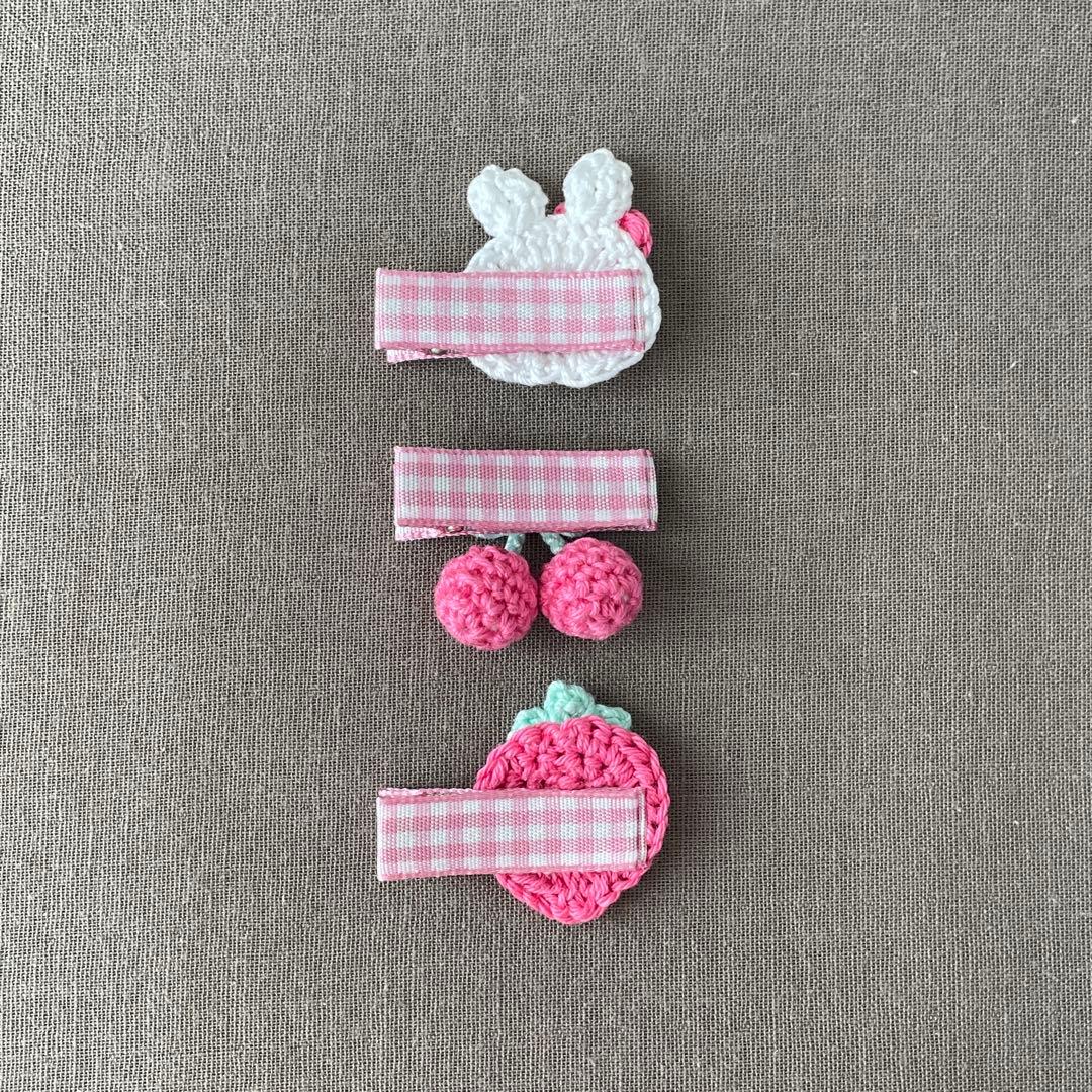 さくらんほ♡イチゴ♡うさぎ【匿名配送】ベビーヘアクリップ3個セット