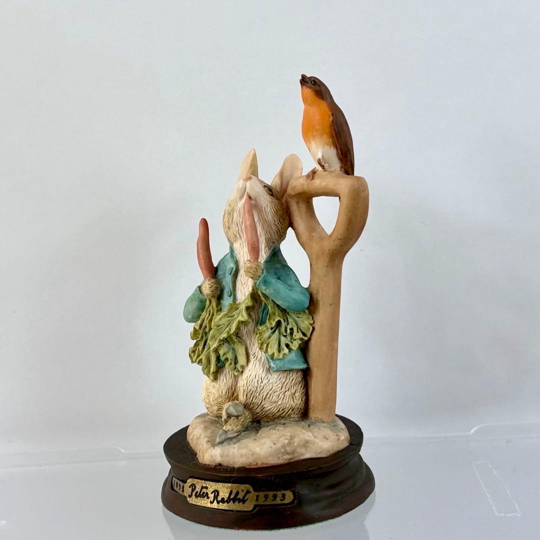 ピーターラビット　◆希少【Peter Rabbit with Radishes】
