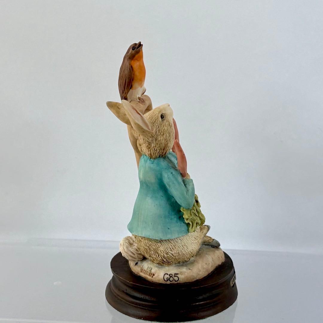 ピーターラビット　◆希少【Peter Rabbit with Radishes】