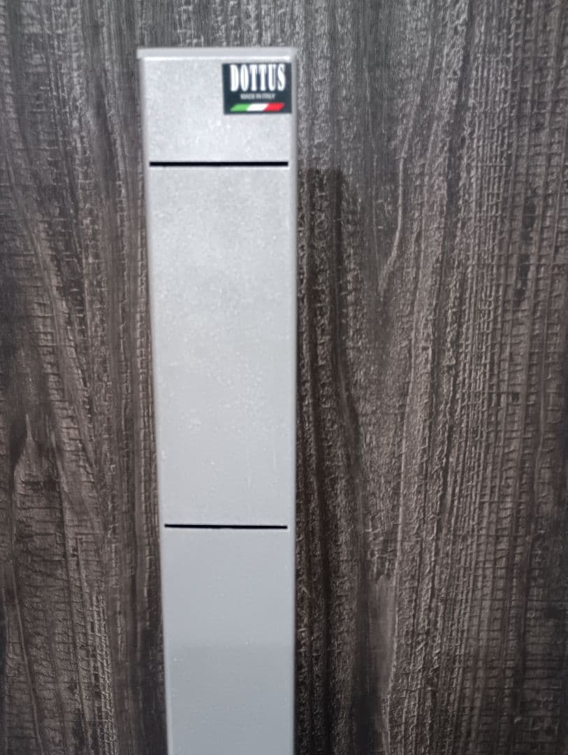 DOTTUS ブックシェルフ マガジンラック タワー型 定価35200円