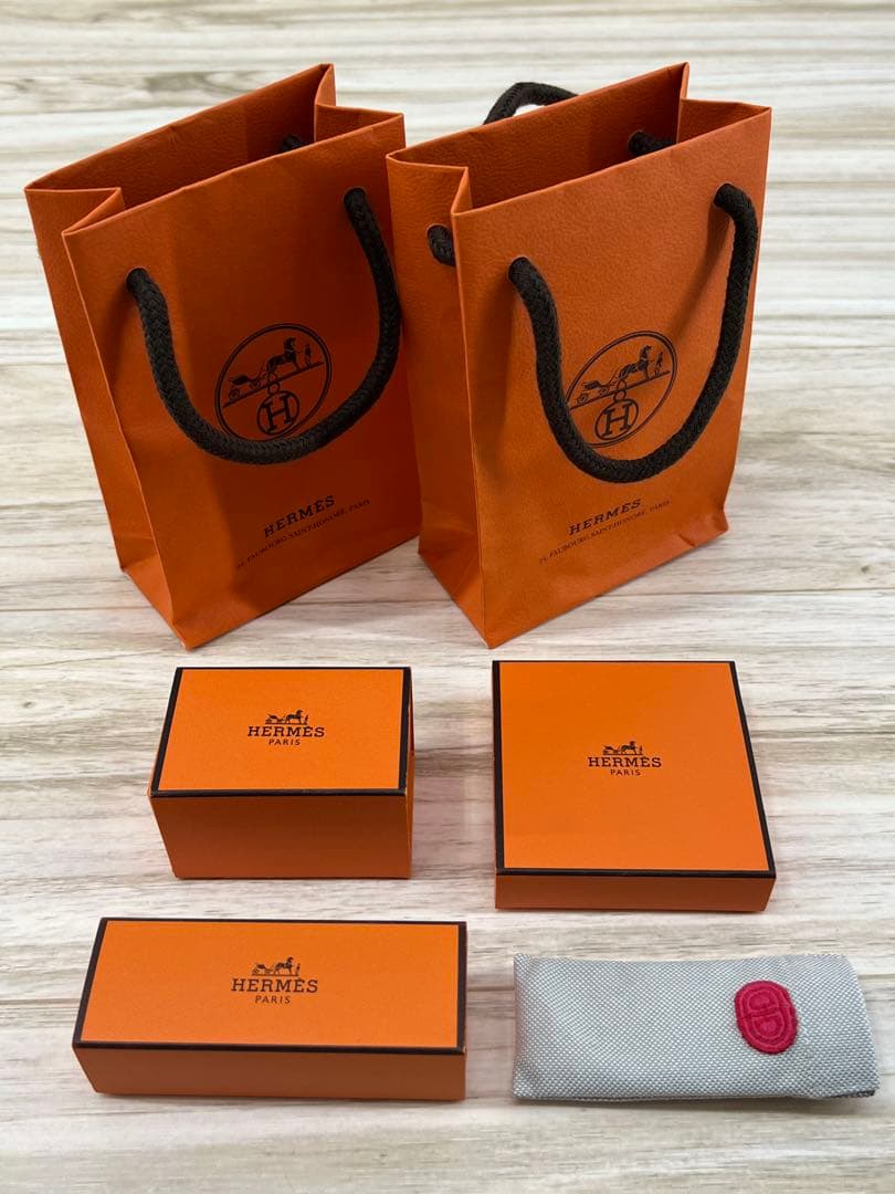 HERMES エルメス リップ ネイルカラー フェイスパウダー 3点セット