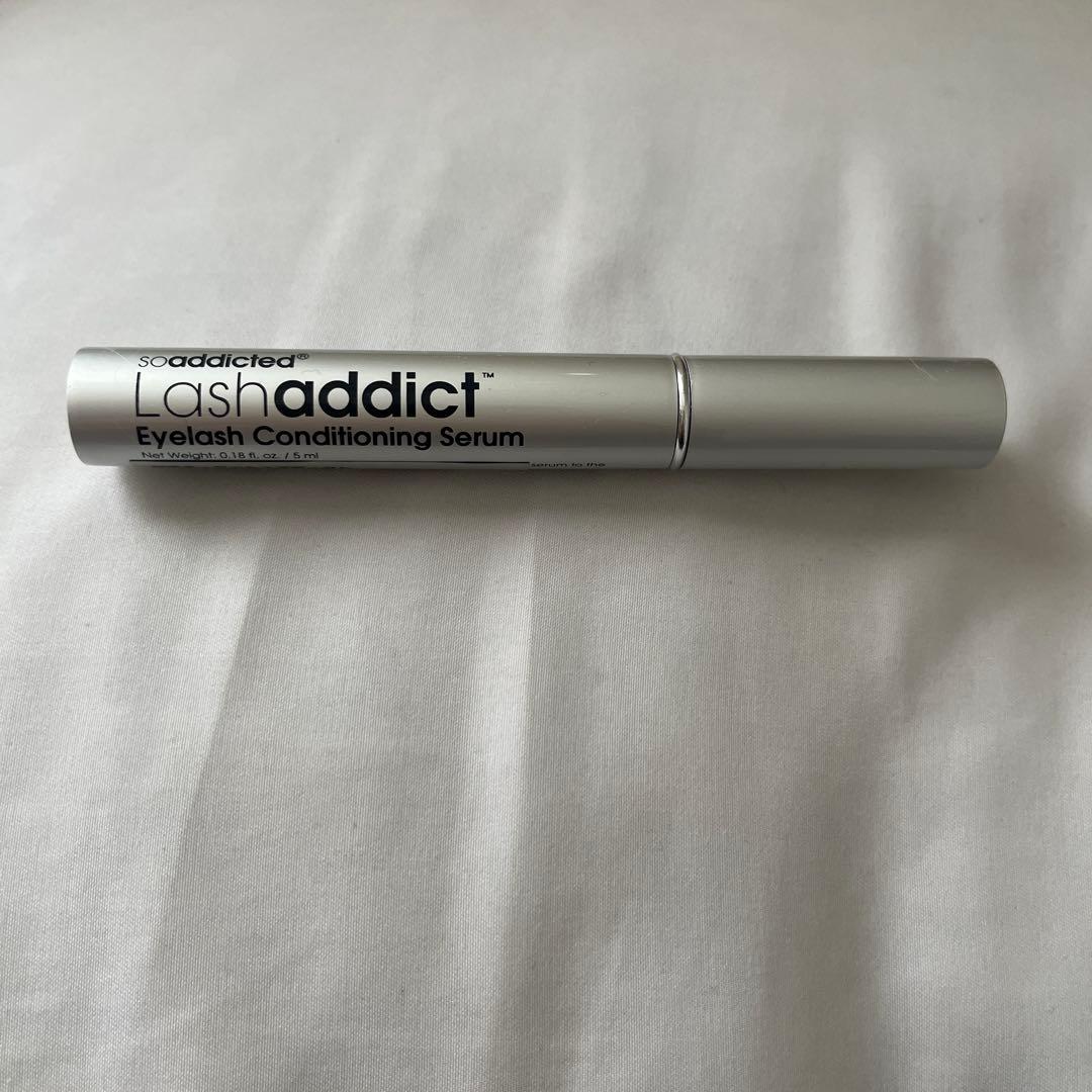 アイケア lashaddict Eyelash Conditioning Serum