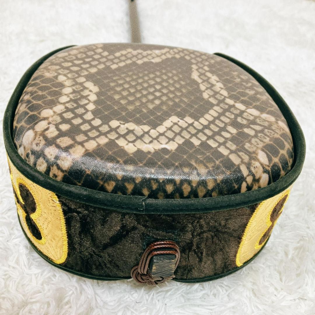 【美品】沖縄三線 ソフトケース付き 入門者向け 弦楽器 和楽器 人工革 蛇味線