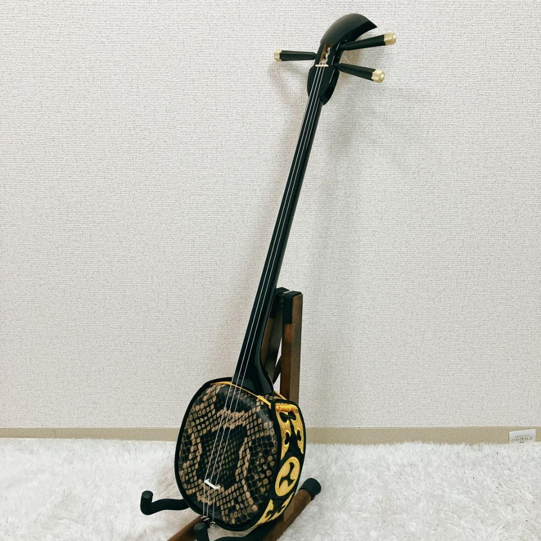 【美品】沖縄三線 ソフトケース付き 入門者向け 弦楽器 和楽器 人工革 蛇味線