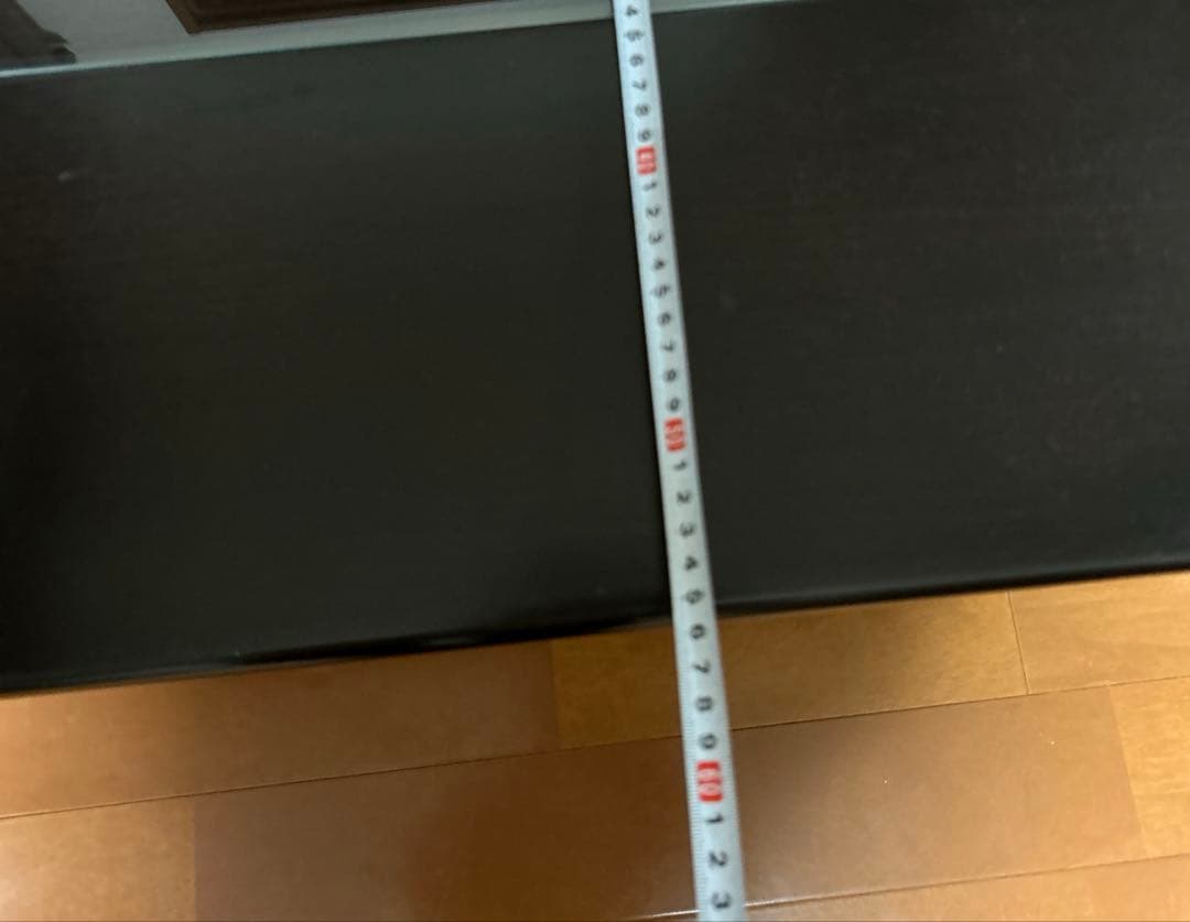 カリモクのテーブル