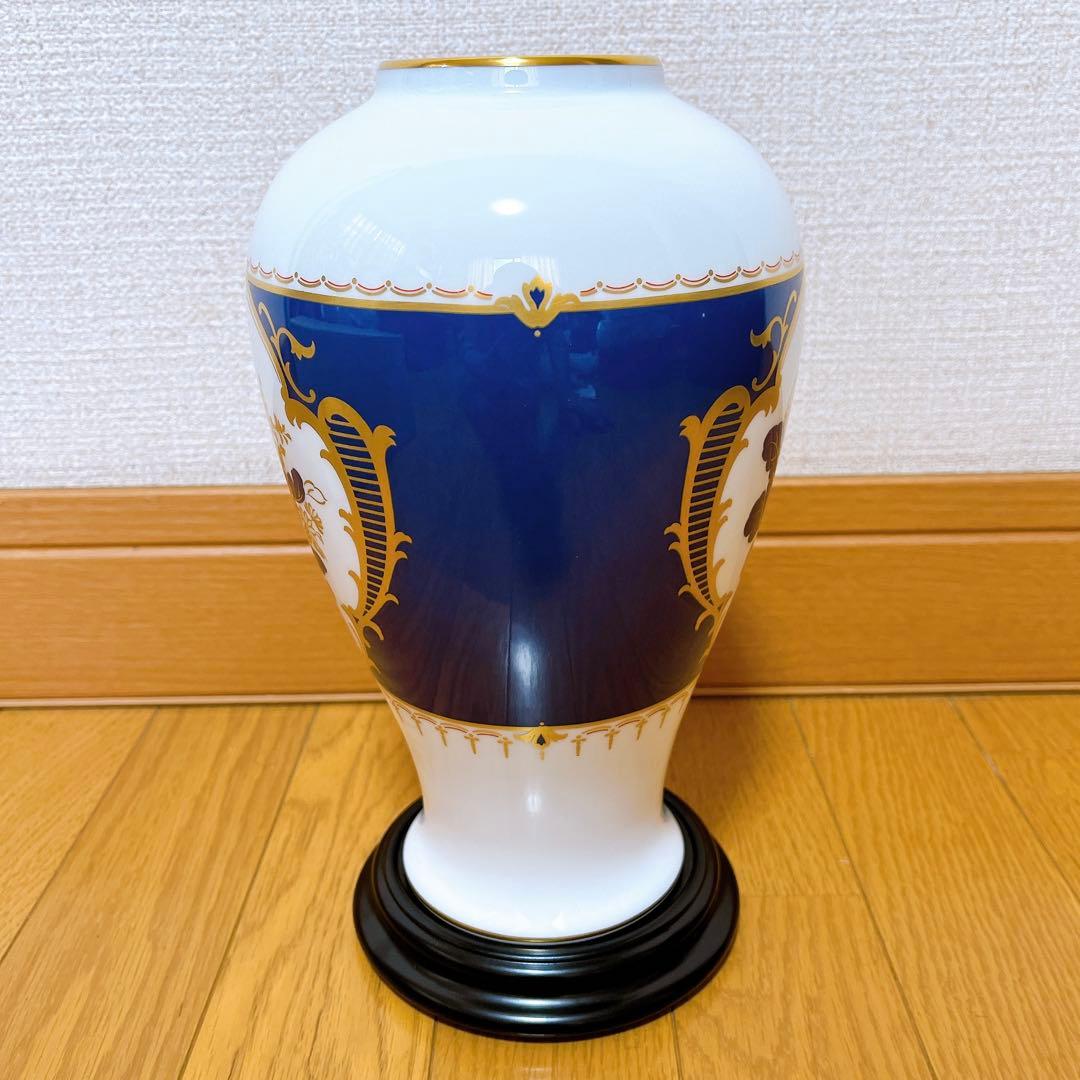 大倉陶園 即位御大禮記念 傑作品 深青地 窓絵菊花模様花瓶 限定版