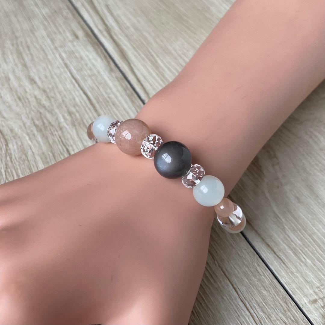 女性のためのお守り/ムーンストーン・他/パワーストーンブレスレット