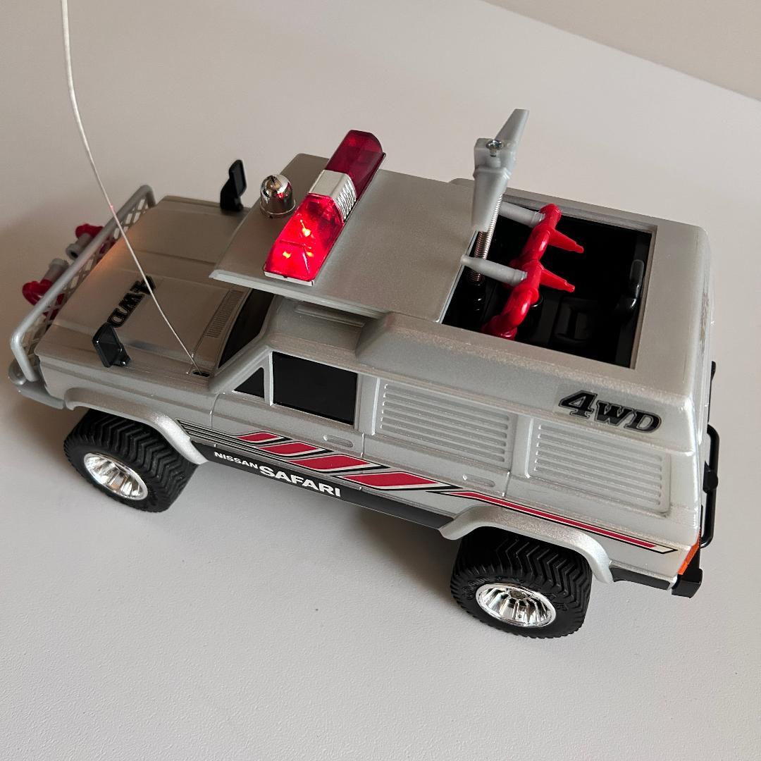 動作品】西部警察 日産サファリ 4WD レア 貴重 当時物 ヨネザワ