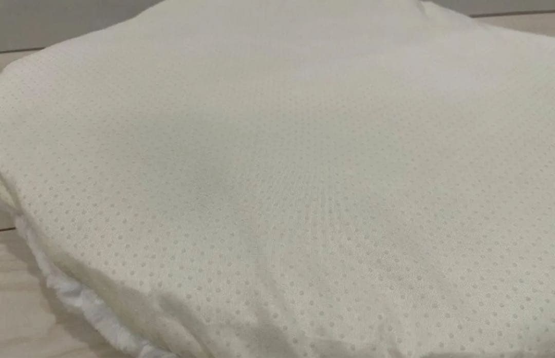 ☆シートクッション☆座布団☆クッション☆デスクワーク☆バラ☆ホワイト☆ふわふわ☆