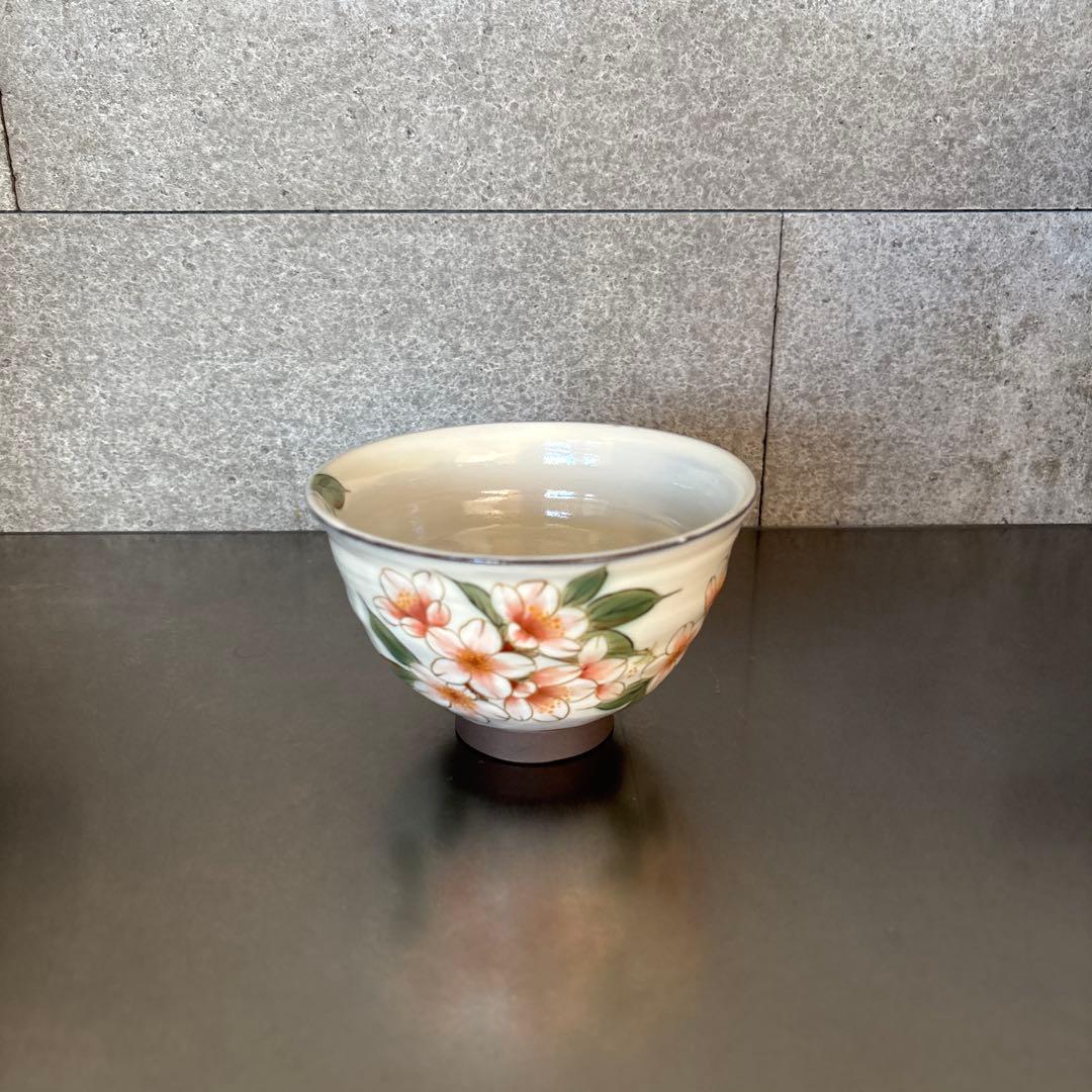 《ほぼ新品》美品【陶葊】京焼　白掛彩草花　色絵付け　陶あん　桜　茶碗