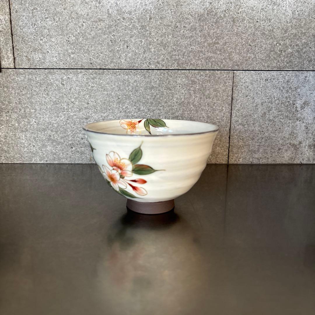 《ほぼ新品》美品【陶葊】京焼　白掛彩草花　色絵付け　陶あん　桜　茶碗