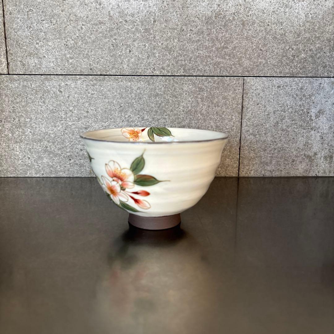 《ほぼ新品》美品【陶葊】京焼　白掛彩草花　色絵付け　陶あん　桜　茶碗