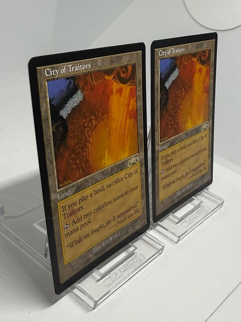 《裏切り者の都/City of Traitors》英語版2枚セット[EXO]