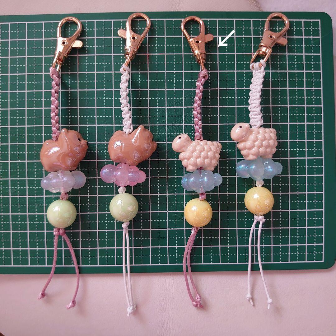 羊のビーズチャーム　素敵な逸品