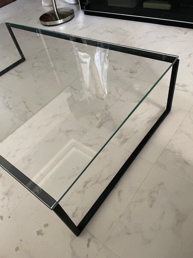 ボーコンセプト　LUGO コーヒーテーブル　ガラステーブル