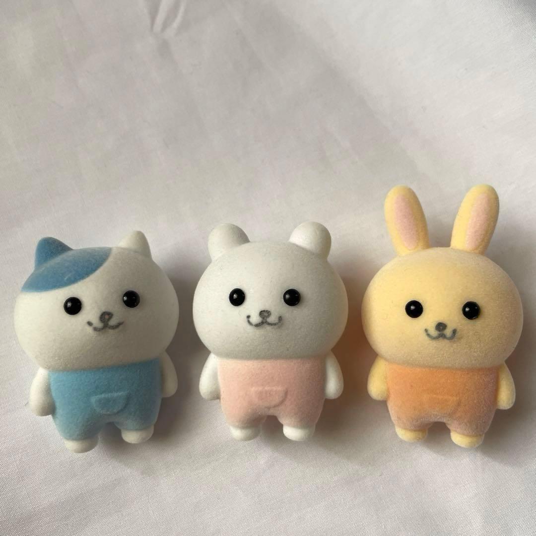 ちいかわ なんとかバニア フロッキー フィギュア ハチワレ うさぎ
