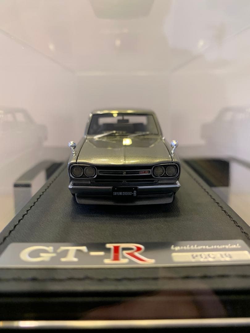 イグニッションモデル　1/43 スカイライン　GT-R PGC10 シルバー