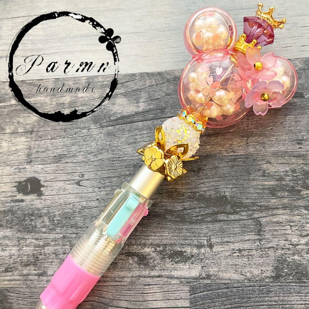 限定①サクラ咲く花びら舞い散るミッキーちゃんの王冠4色ボールペン♥️