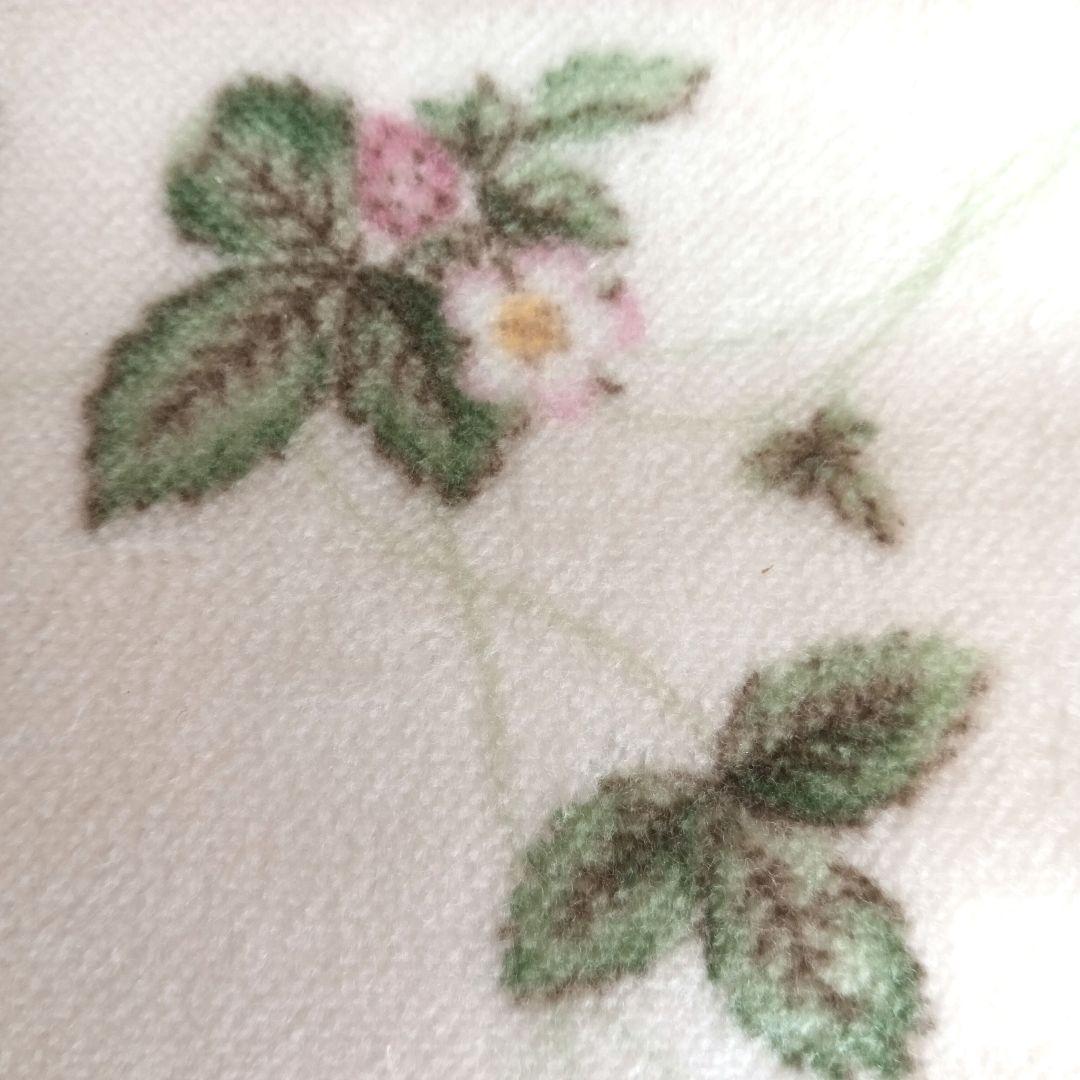 タイムSALE⚠️ウエッジウッド　ワイルドストロベリー　綿毛布ペア⚠️箱無し発送