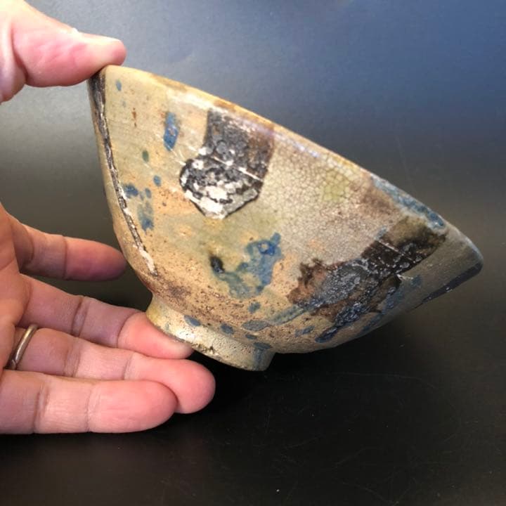 古美術品◼️蔵から謎の抹茶茶碗が出て来ました。