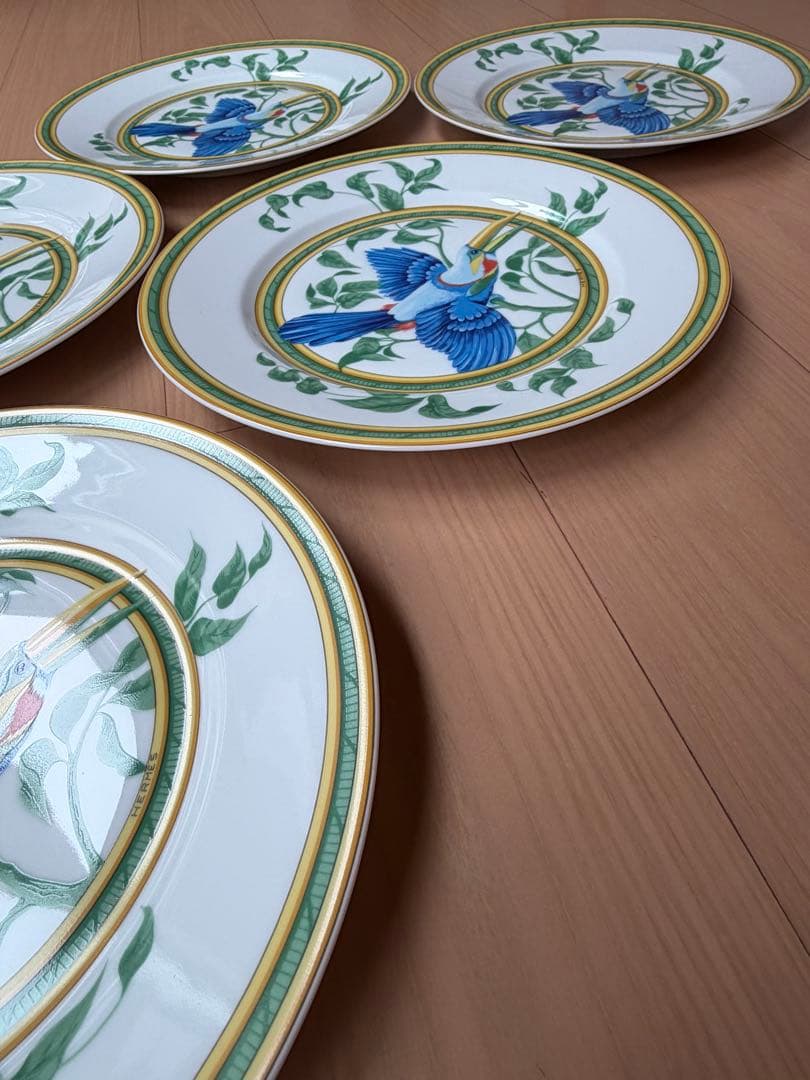 美品 エルメス トゥカン プレート 21.5cm